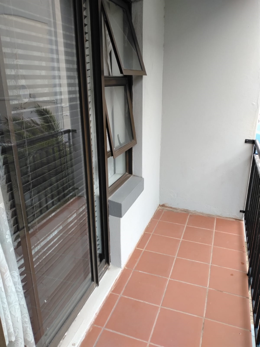 2 Bedroom Property for Sale in Parklands Western Cape